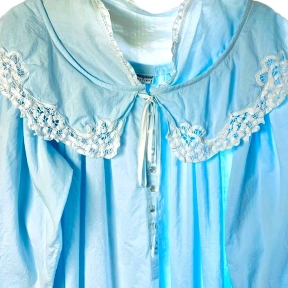 Maryann’s Boutique Vintage Light Blue Night Gown White Lace Trim Ruffled Wrist L - Picture 3 of 14